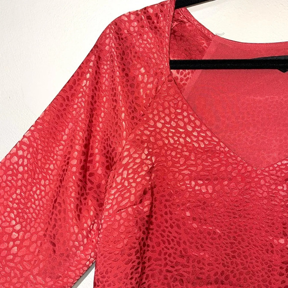 WHBM Hot Pink Metallic Leopard Print Sweetheart Neck Blouse Small Women’s - Picture 3 of 12